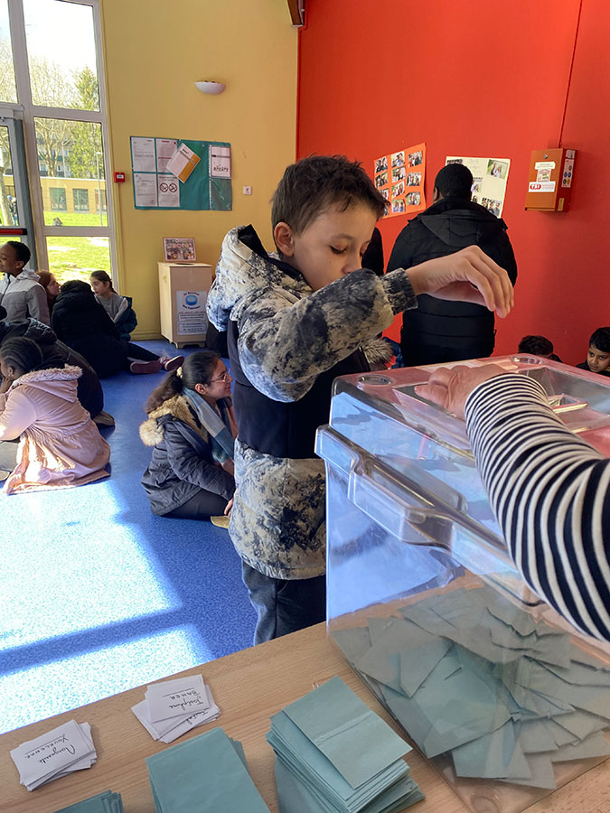 Les écoles changent de nom