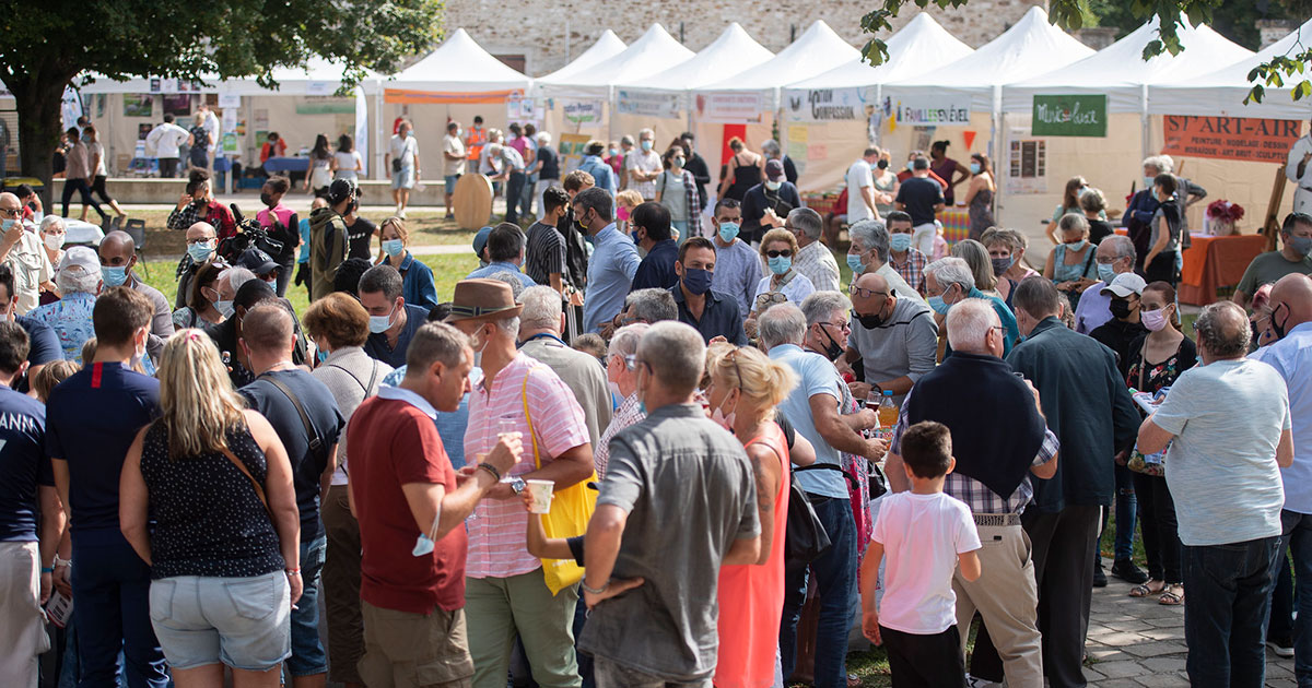 Foule fête de la ville